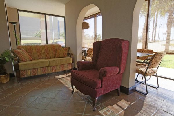 Americas Best Value Inn V1305 (Evergreen)